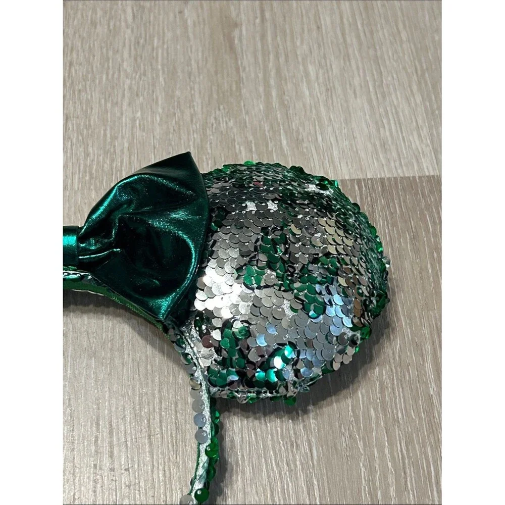 Disney Parks Disney Minnie Mouse Reversable Sequin Minnie Ears